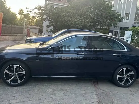 مرسيدس E200 2020 بحالة ممتازة 30 ألف كم للبيع