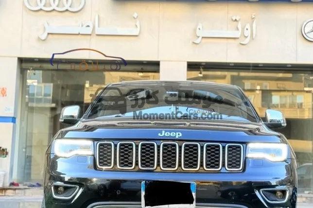 جيب جراند شيروكي Limited 2020 للبيع 92 ألف كم