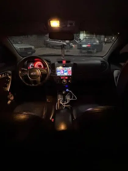 كيا سيراتو 2010 الفئة الثالثة اتوماتيك للبيع عداد 147 ألف