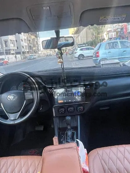 تويوتا كورولا 2019 الفئة الأولى أوتوماتيك للبيع