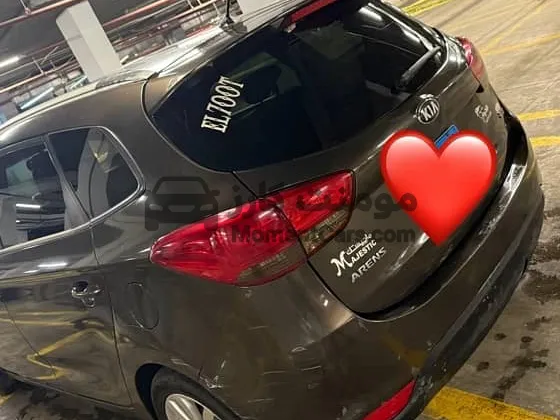 كيا كارينز 2016 اتوماتيك فئة ثانية دواخل فابريكة