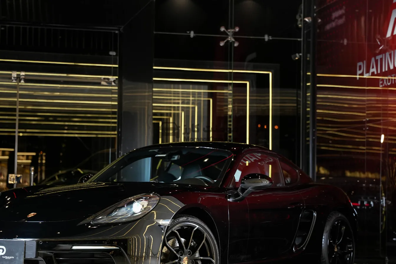 بورش 718 كايمن 2024 اتوماتيك كوبيه للبيع