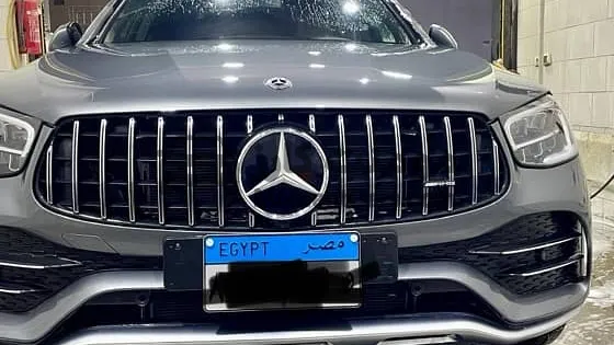 مرسيدس GLC 43 AMG موديل 2022 وكيل للبيع عداد 35 ألف كم