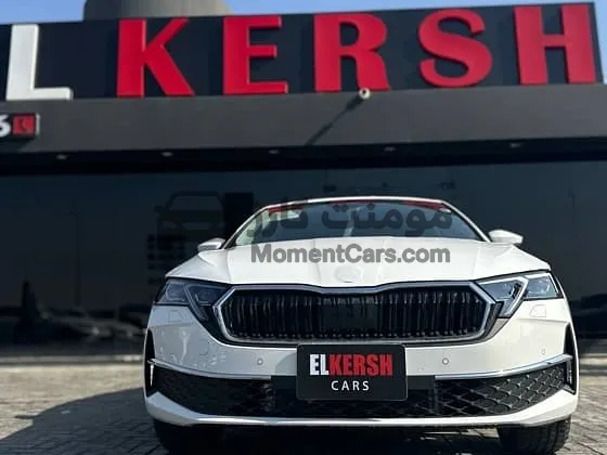 سكودا اوكتافيا 2025 Suite وكيل استلام فوري