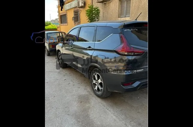 ميتسوبيشي اكسباندر 2022 اتوماتيك ميدلاين للبيع