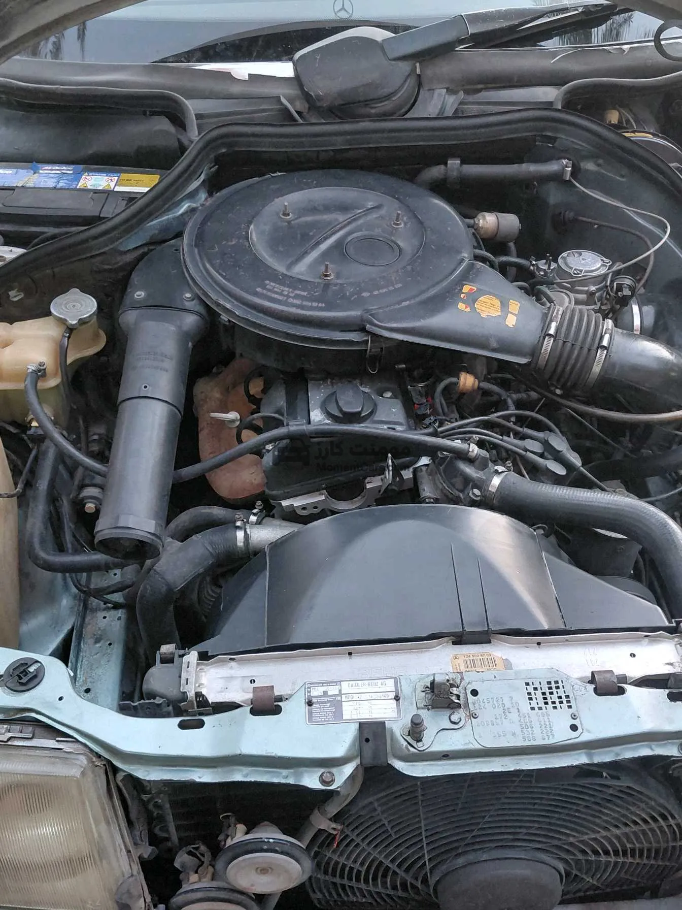 مرسيدس E200 1986 اتوماتيك حالة ممتازة للبيع