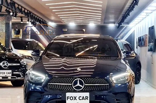 مرسيدس E 300 2021 عداد 50 ألف كم أتوماتيك