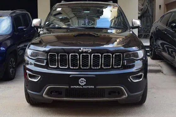 جيب جراند شيروكي 2021 فبريكة للبيع