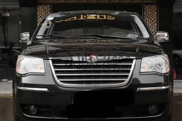 كرايسلر تاون اند كانترى 2009 ليميتد اوتوماتيك للبيع