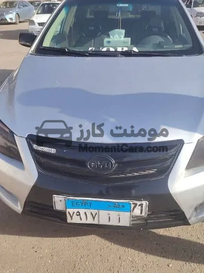 BYD L3 2016 مانيوال فتحة سقف بحالة جيدة للبيع