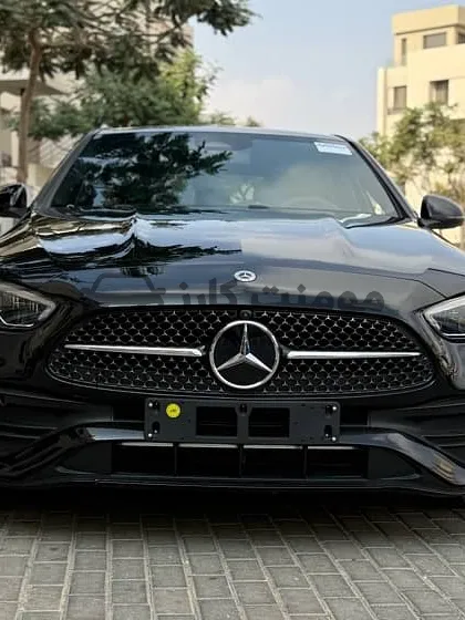 مرسيدس C180 2025 جديدة بالكامل فئة AMG