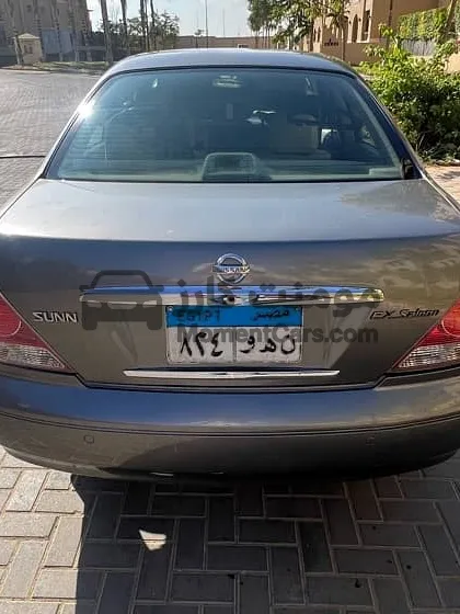 نيسان صني 2011 مانيوال فرش جلد 180 ألف كم