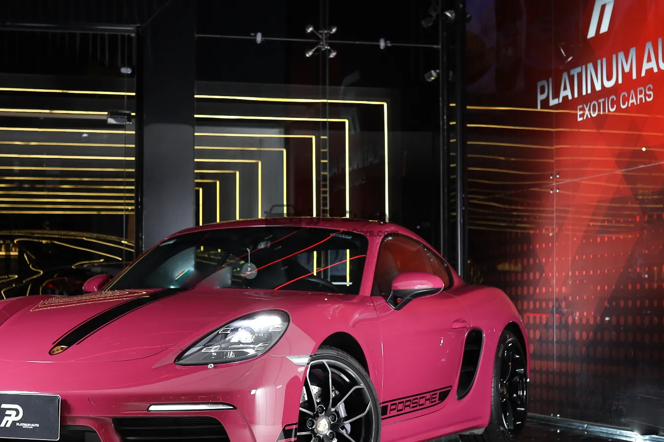 بورش كايمن 718 موديل 2024 اتوماتيك للبيع