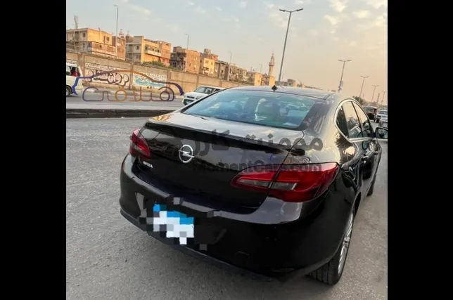 أوبل أسترا J كوزمو بلس 2015 أتوماتيك للبيع
