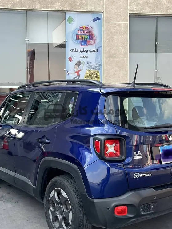 جيب رينيجيد 2018 الفئة الثانية فابريكة بالكامل للبيع