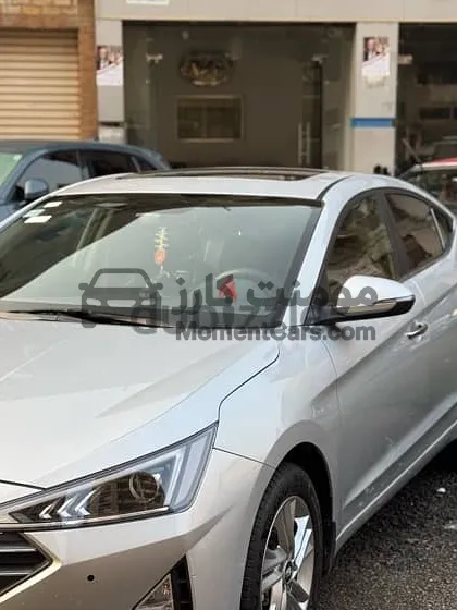 هيونداي إلنترا 2025 كسر زيرو كاملة بصمة فتحة سقف