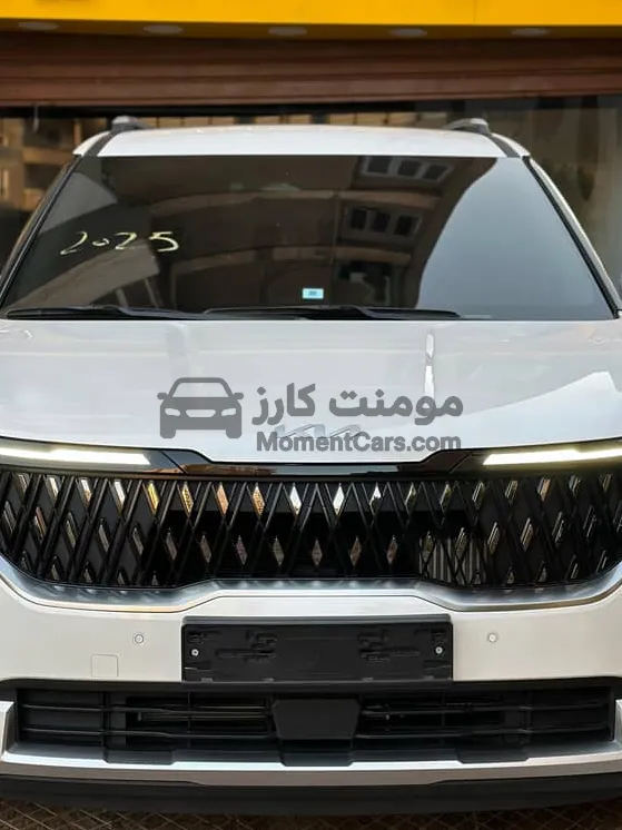 كيا كرنفال هايبرد 2025 هاي لاين جديدة للبيع في مصر