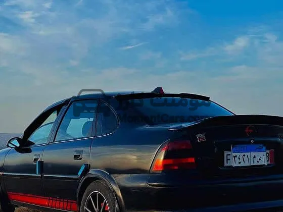 أوبل فيكترا 1999 اتوماتيك بحالة جيدة للبيع