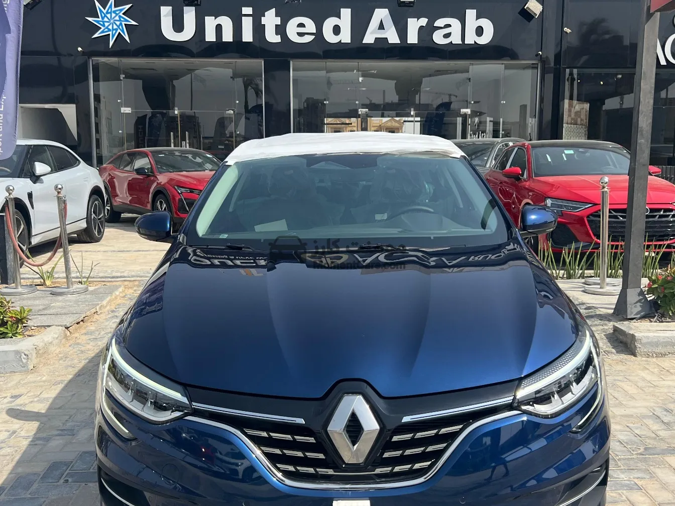 رينو ميجان 2026 سيدان اتوماتيك جديدة للبيع