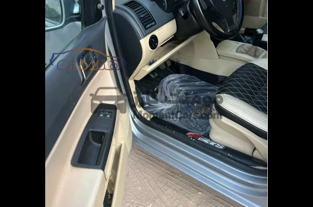 فولكس فاجن بولو 2009 سيدان مانيوال 1400 سي سي