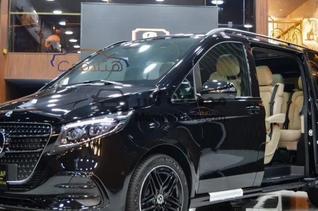 مرسيدس V300 لونج 2026 (8 كراسي) للبيع