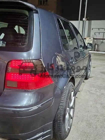 فولكس فاجن جولف 4 موديل 2005 أوتوماتيك بفتحة سقف للبيع
