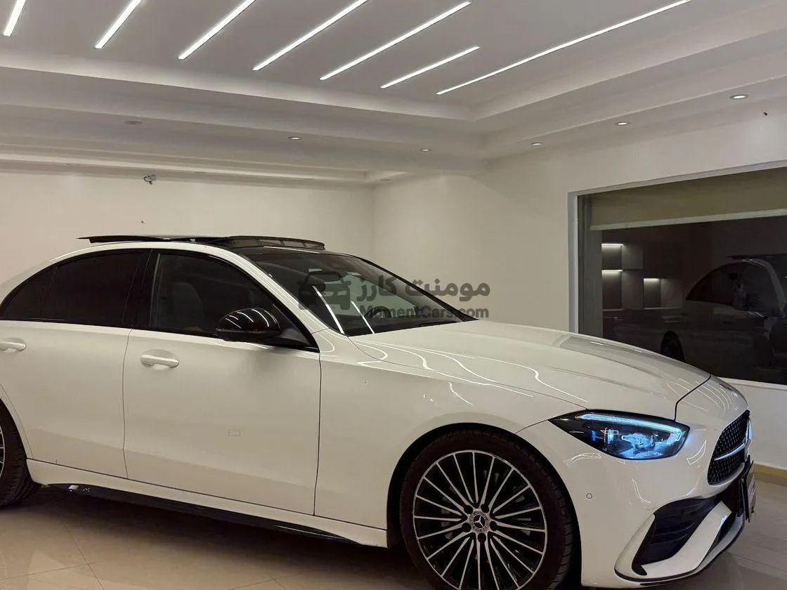مرسيدس C200 2022 AMG كاملة فتحة سقف بانوراما