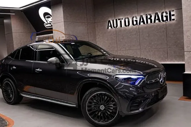 مرسيدس GLC 300 موديل 2024 كسر زيرو 7000 كم