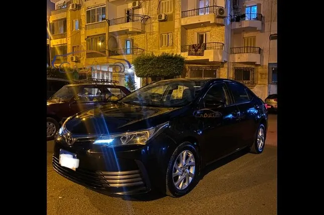 تويوتا كورولا 2017 اتوماتيك فابريكة استخدام قليل