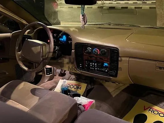 كابريس 1996 كلاسيك LTZ 5700cc بحالة الوكالة