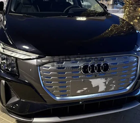 أودي كيو 5 إي ترون 2025 كهربائية جديدة للبيع