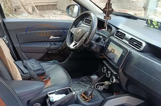 رينو داستر 2022 أعلى فئة 37 ألف كم أتوماتيك