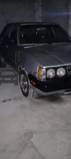 دايهاتسو شارمنت 1983 مستعملة للبيع بحالة ممتازة فبريكه دواخل