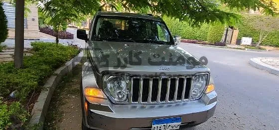 جيب شيروكي 2011 LX فابريكة بالكامل 130 ألف كم