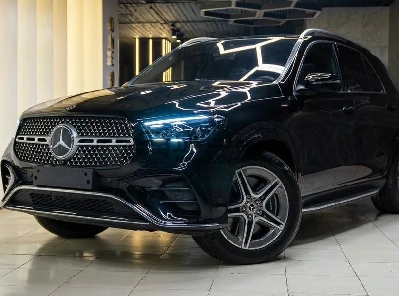 مرسيدس GLE 450 2025 زيرو كاملة كماليات