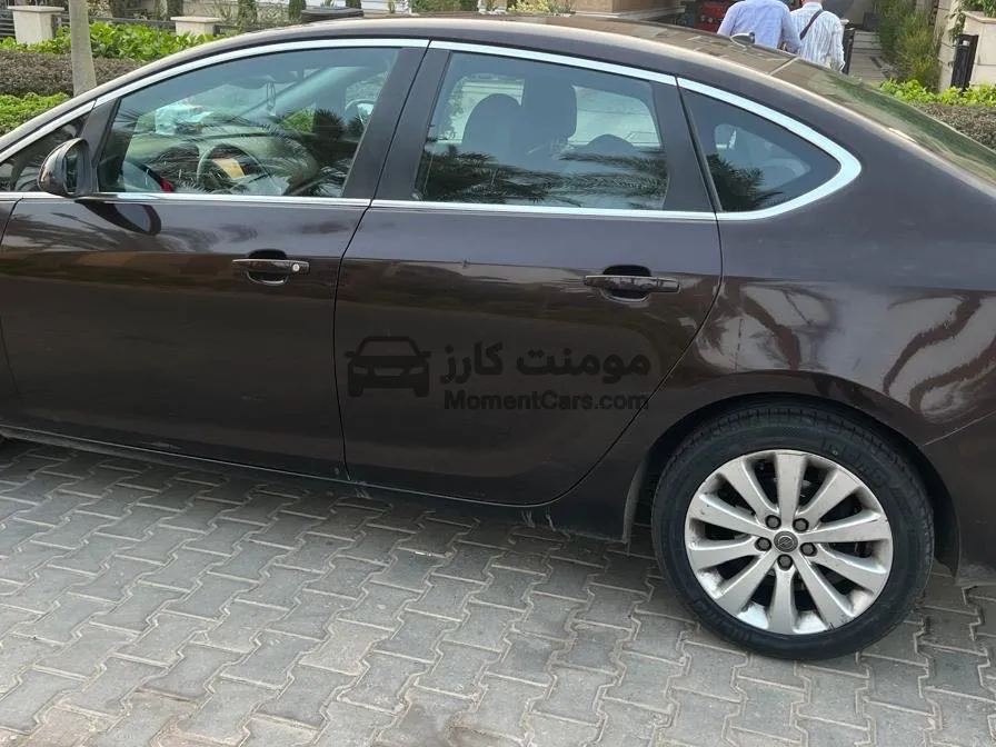 أوبل أسترا 2017 اتوماتيك 1600cc للبيع