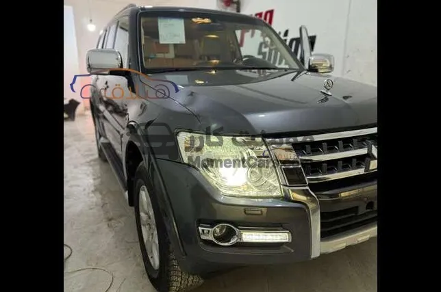 ميتسوبيشي باجيرو 2015 هاي لاين 3500cc للبيع