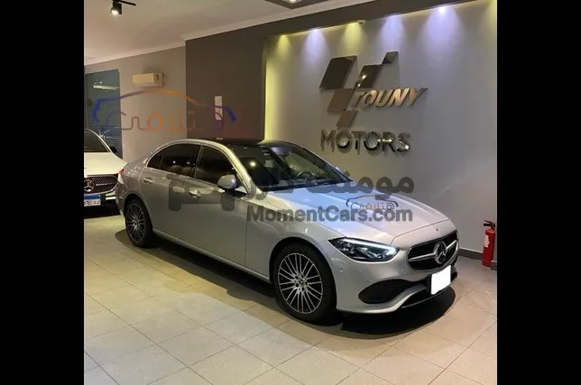 مرسيدس C180 سيدان 2023 اتوماتيك للبيع