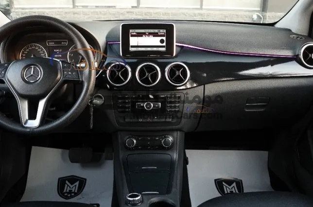 مرسيدس B 180 موديل 2014 للبيع 48 ألف كم اتوماتيك