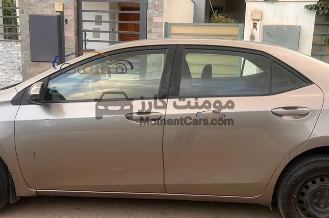 تويوتا كورولا 2014 اتوماتيك أول فئة للبيع