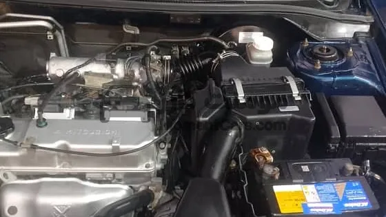 لانسر 2005 اتوماتيك 61 ألف كم خليجي للبيع