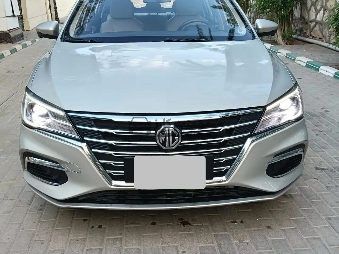 إم جي 5 لاكشري 2022 اتوماتيك 9000 كم