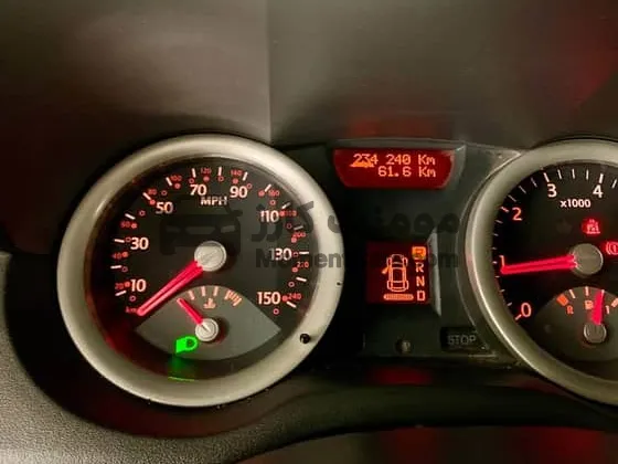 رينو ميجان 2005 أوتوماتيك للبيع بحالة جيدة في 6 أكتوبر
