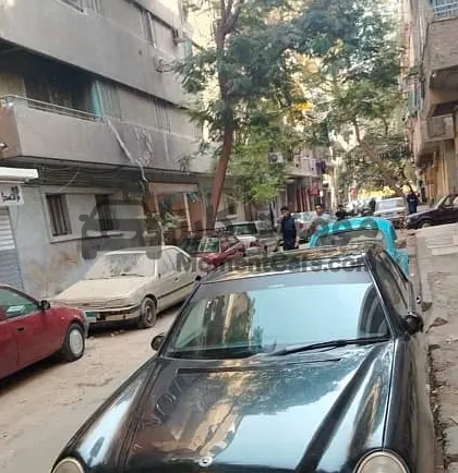 مرسيدس E200 عيون 1996 الماني كاملة للبيع