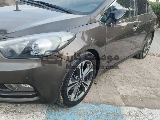 كيا سيراتو 2015 K3 خليجي كاملة اوتوماتيك 1600 سي سي