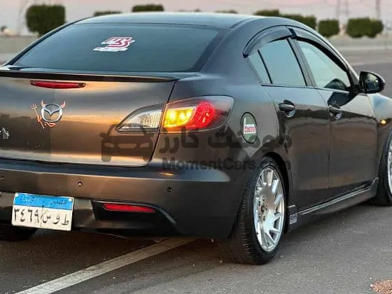 مازدا 3 2010 اتوماتيك - كاوتش وجنط جديد - حالة محترمة