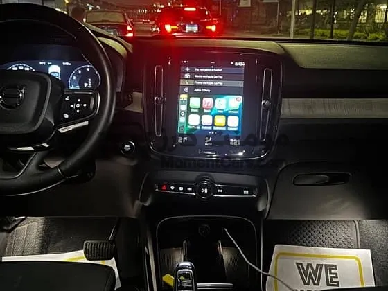 فولفو XC40 2021 أوتوماتيك للبيع