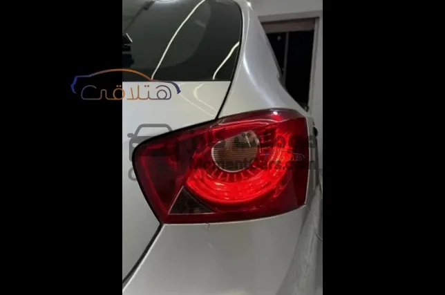 سيات ابيزا 2012 أوتوماتيك ستيبترونيك بحالة ممتازة