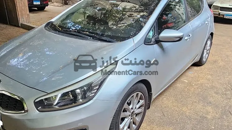 كيا سيد 2017 هاتشباك فابريكة اتوماتيك للبيع