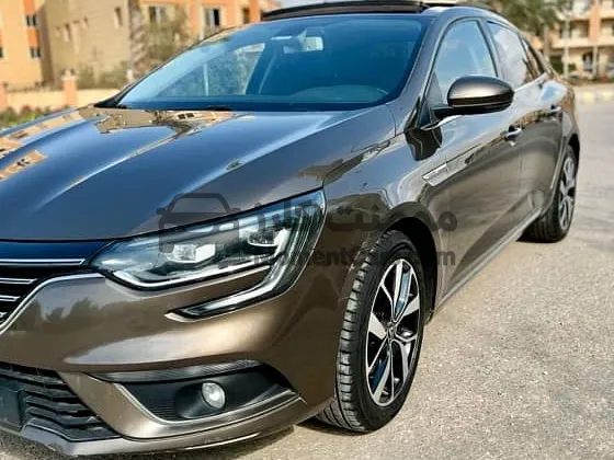 رينو ميجان 2021 توب لاين سيجنتشر فابريكة للبيع